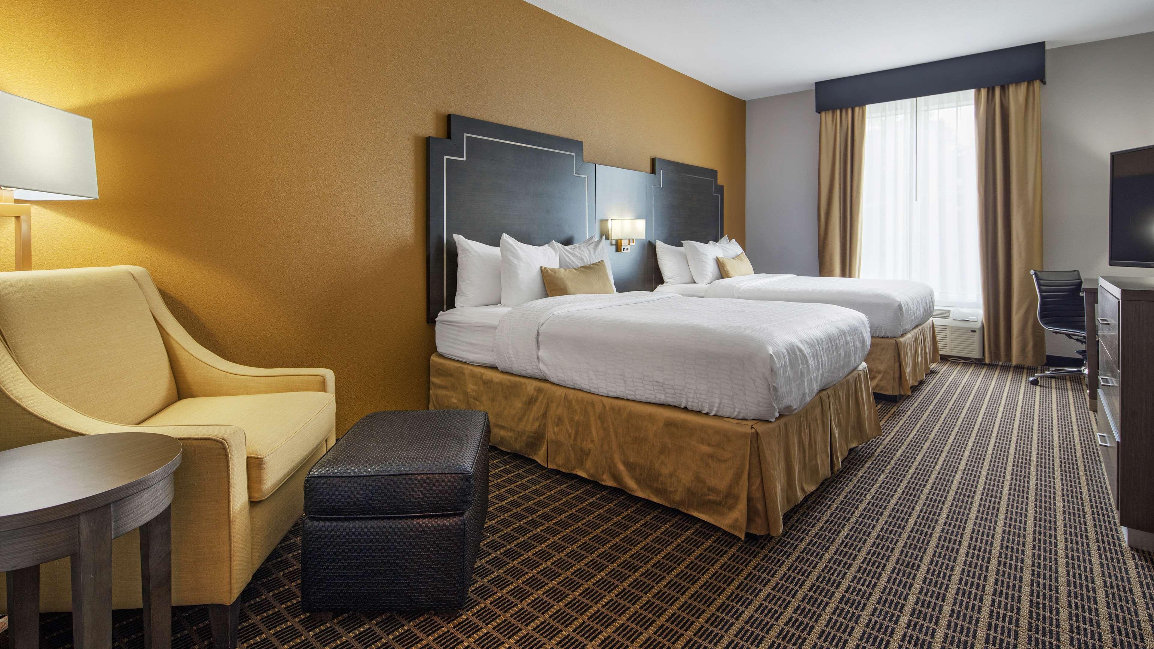 Best Western Plus Regency Park Walker Exterior foto