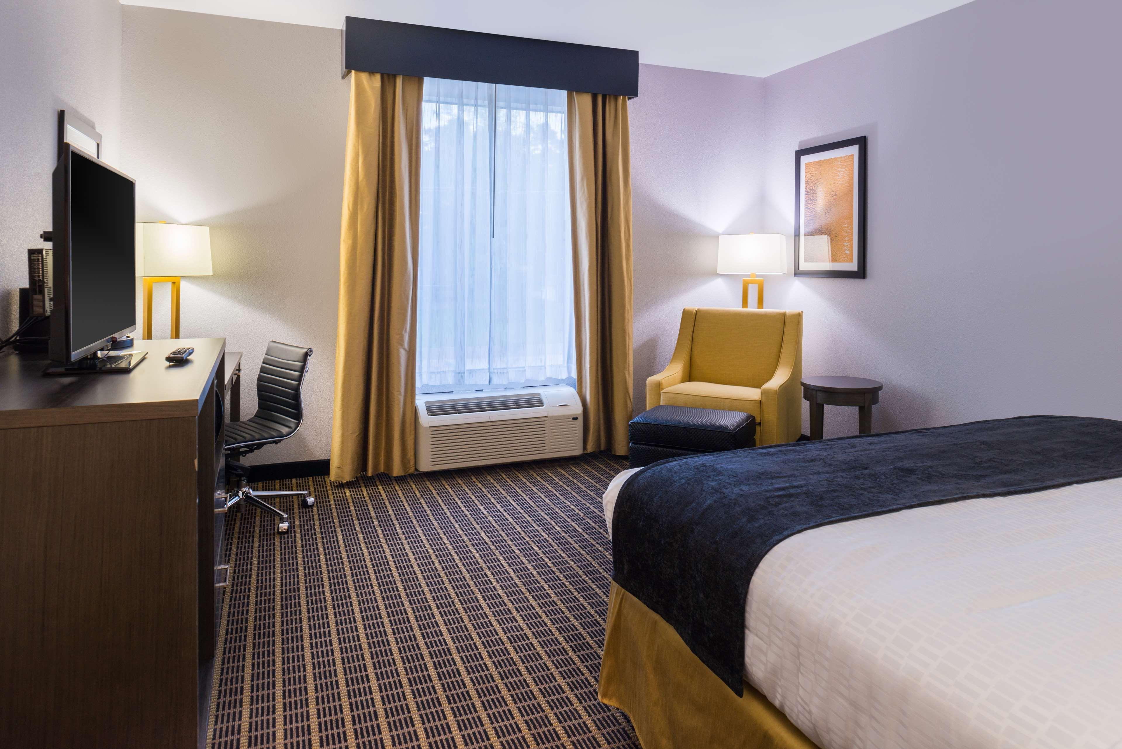 Best Western Plus Regency Park Walker Exterior foto