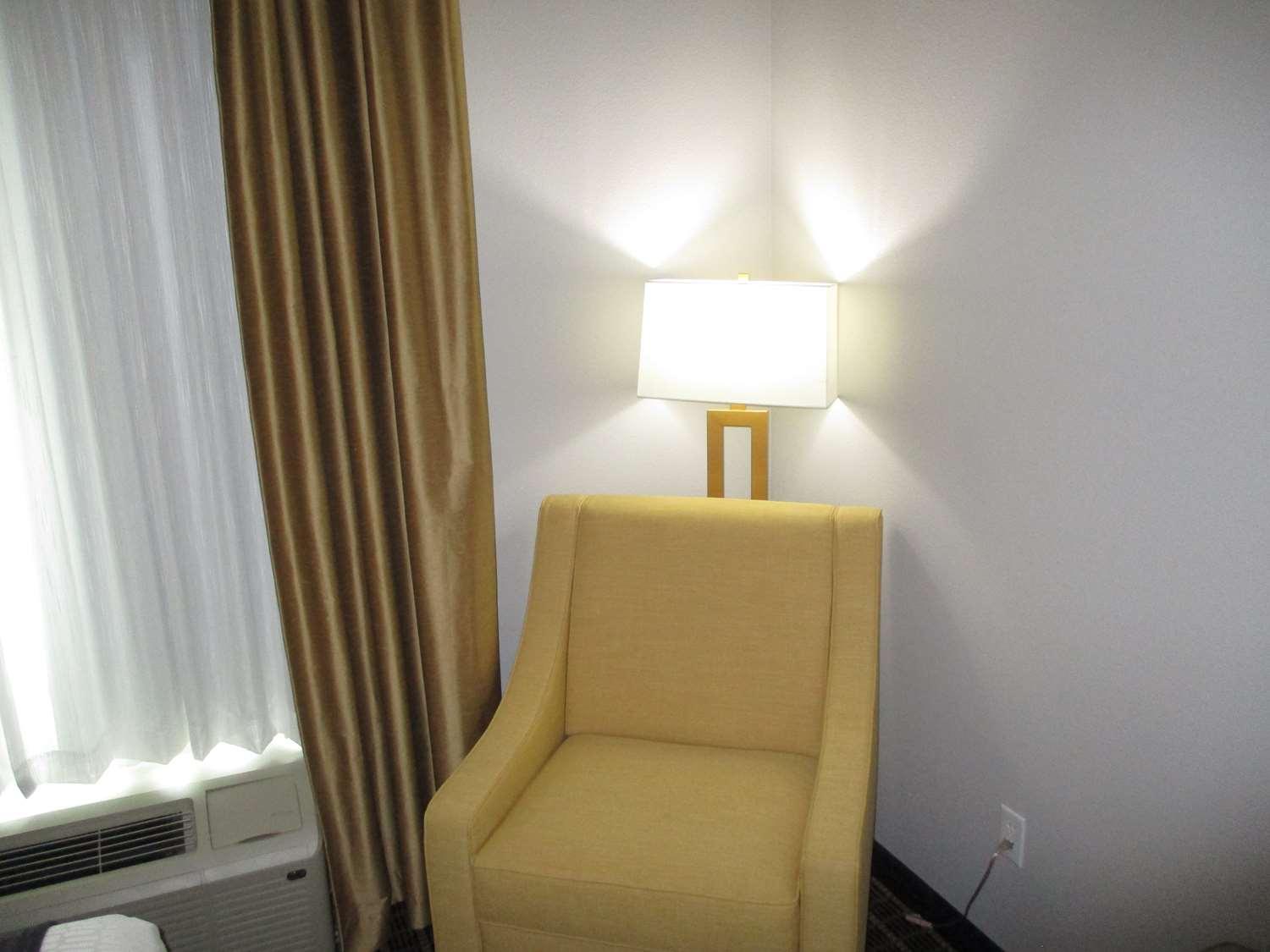 Best Western Plus Regency Park Walker Exterior foto