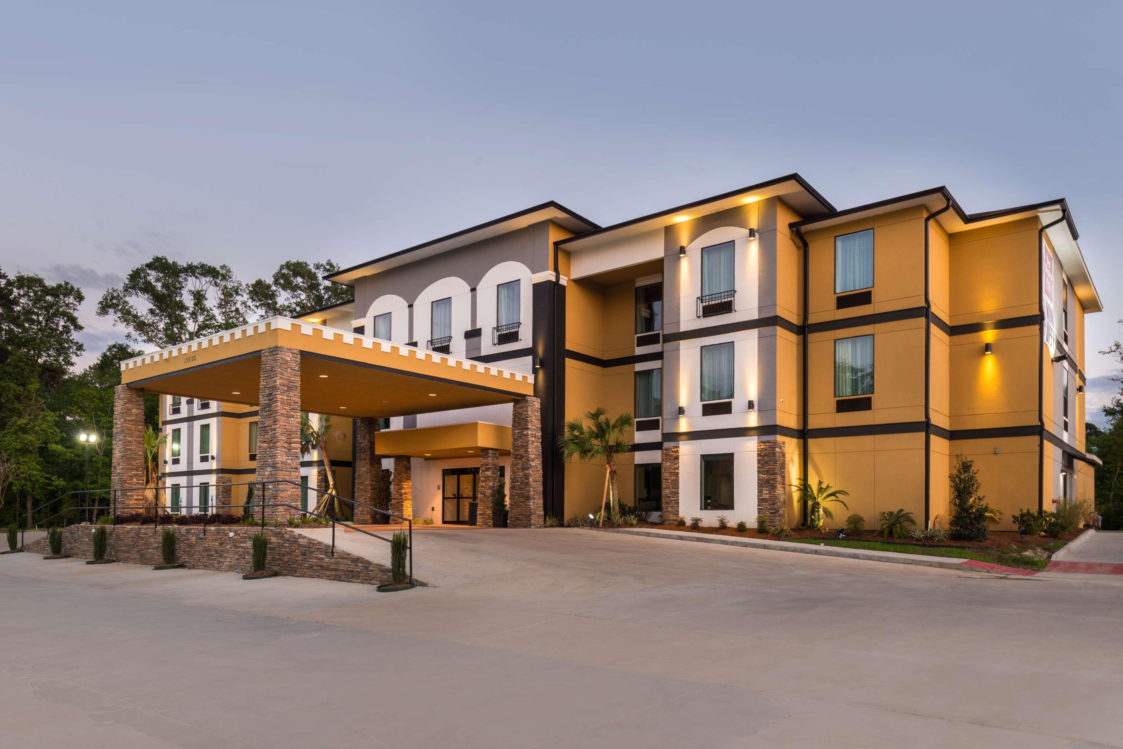 Best Western Plus Regency Park Walker Exterior foto